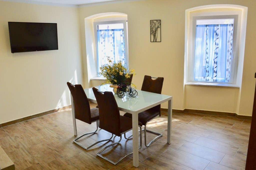 Old Town Apartment Popovic فيرسار المظهر الخارجي الصورة