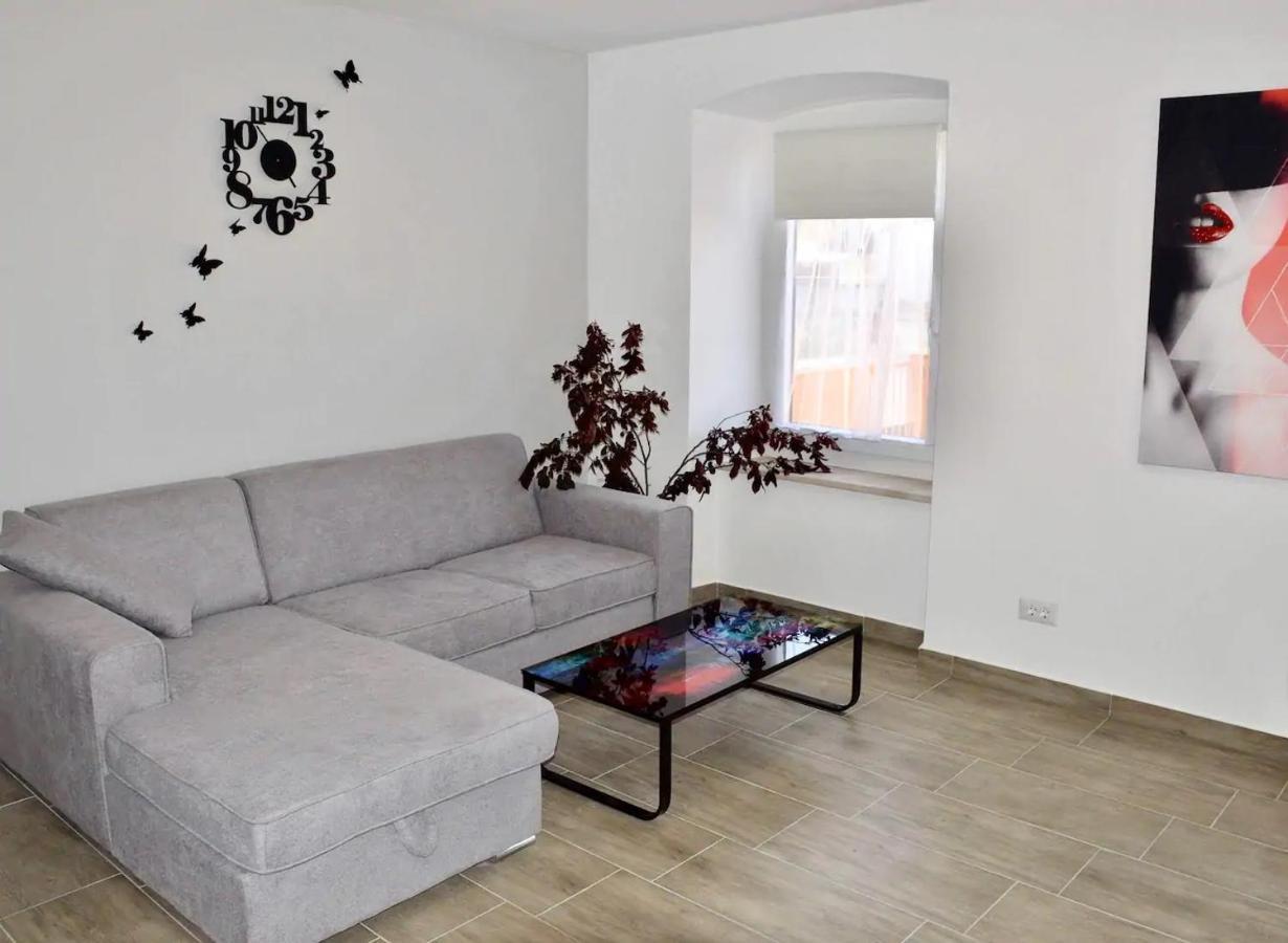 Old Town Apartment Popovic فيرسار المظهر الخارجي الصورة